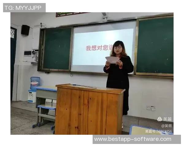 吴丽独家揭秘：深入浅出分享我的足球心得与技巧分析