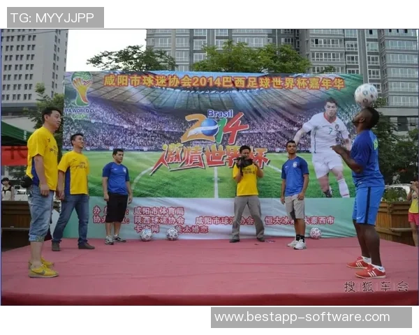 足球明星之间的亲密关系与互动动态全景图解分析 足球明星之间的亲密关系与互动动态全景图解分析